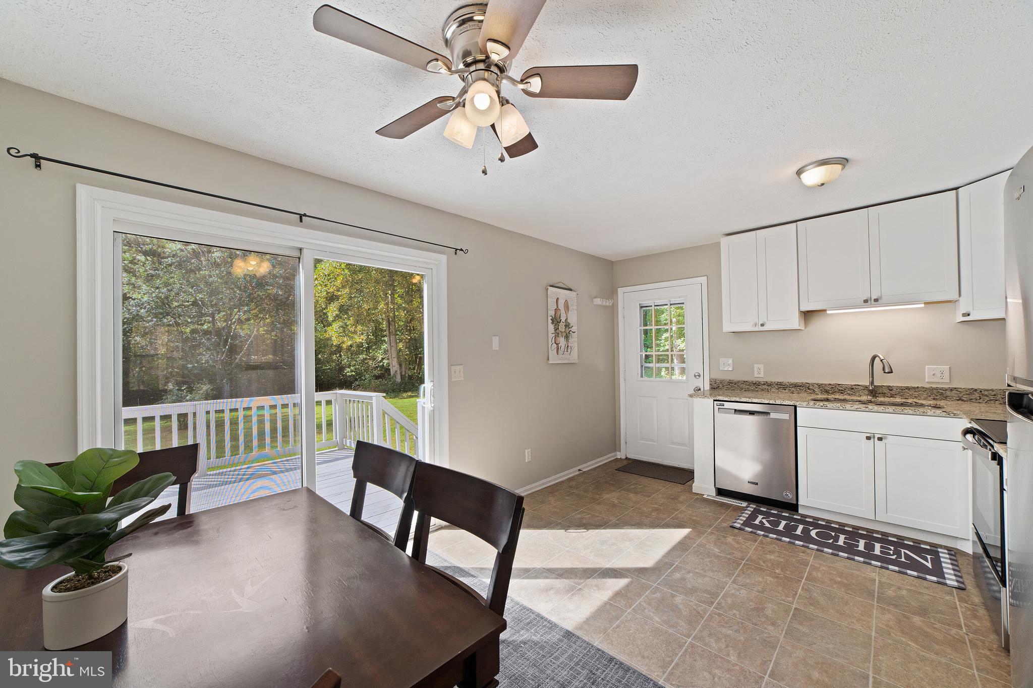 14084 Silver Hill Road Sumerduck, VA 22742 - Photo 7 of 35