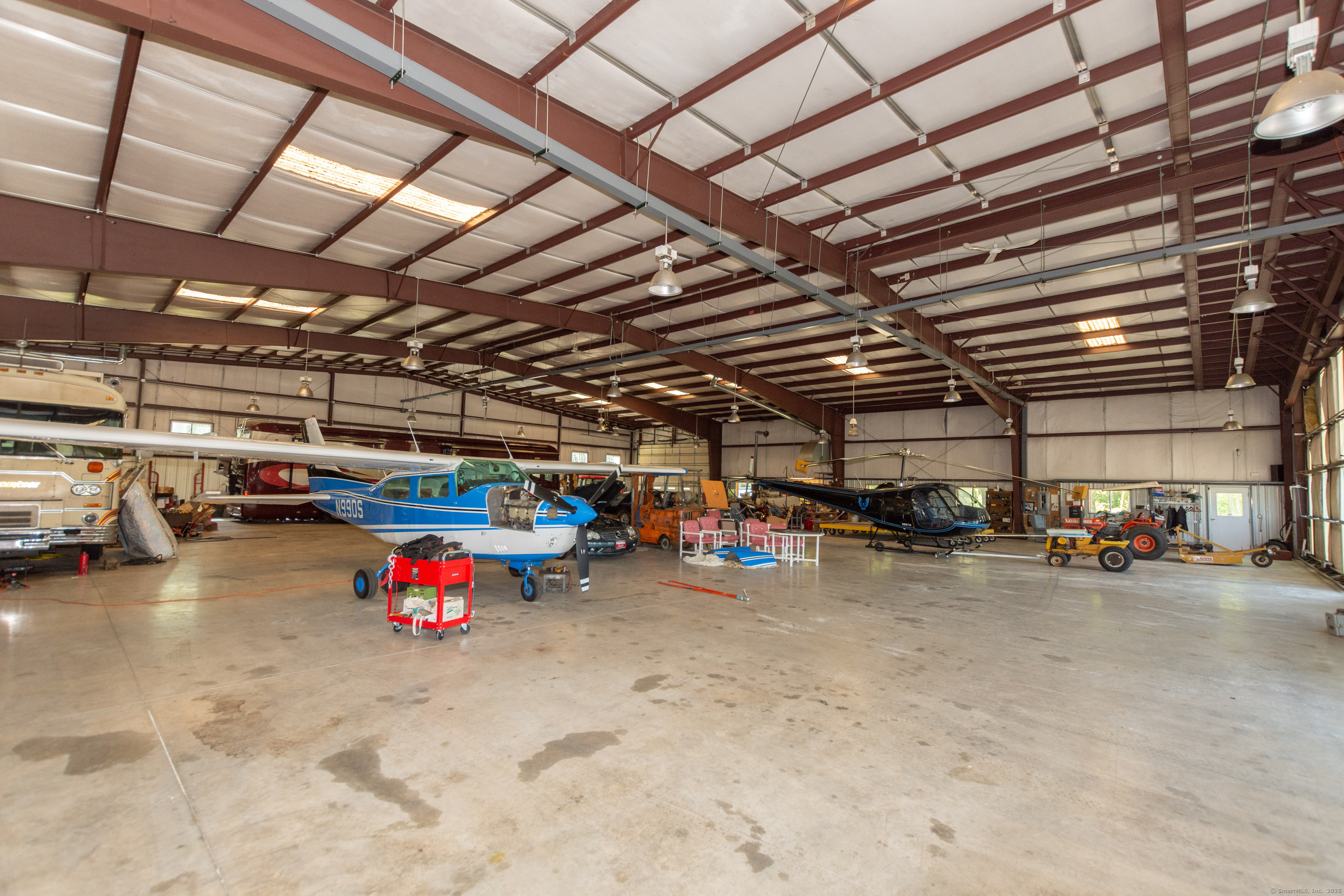 80 Bungay Hill Road Woodstock, CT 06282 - Photo 7 of 39 workspace with cars and bicycles