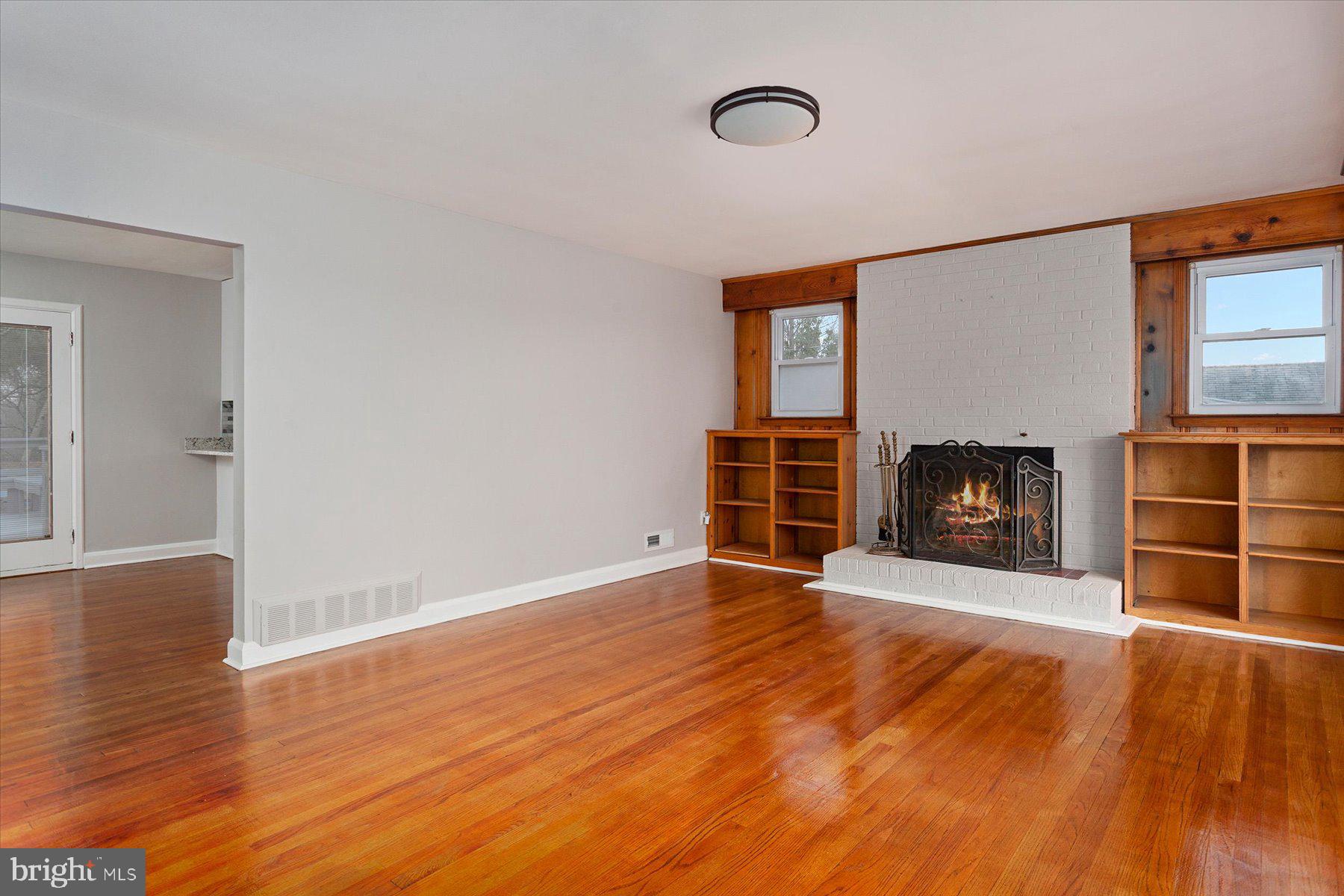 1312 Heather Hill Road Baltimore, MD 21239 - Photo 6 of 39