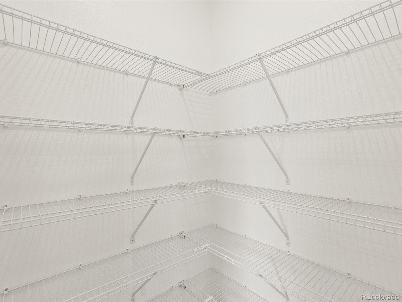 7304 West 27th St Road Greeley, CO 80634 - Photo 7 of 30 a bathroom with a bathtub