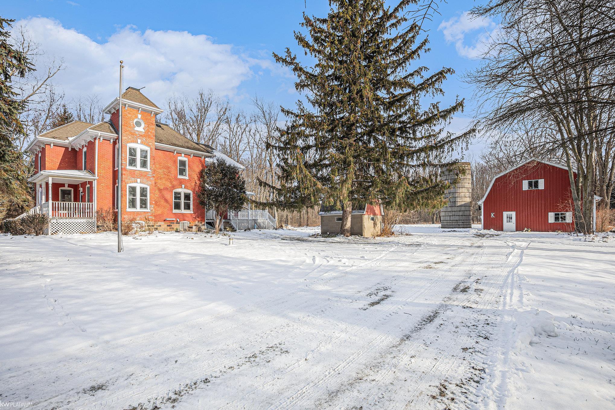 8142 Mason Road Yale, MI 48097 - Photo 6 of 44