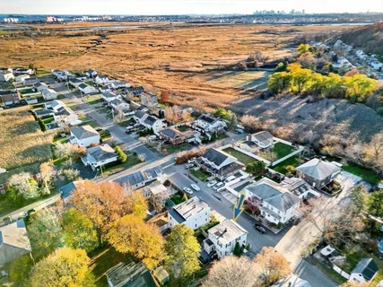 $639,900 | 12 Seagirt Avenue, Saugus, MA 01906