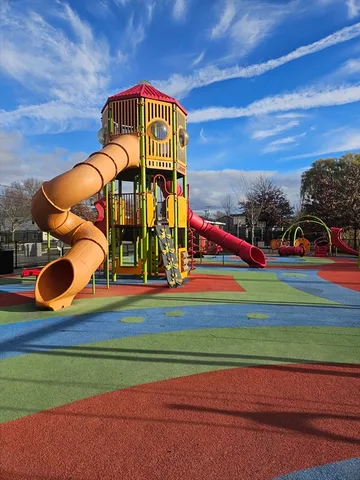 $659,900 | 12 Seagirt Avenue, Saugus, MA 01906