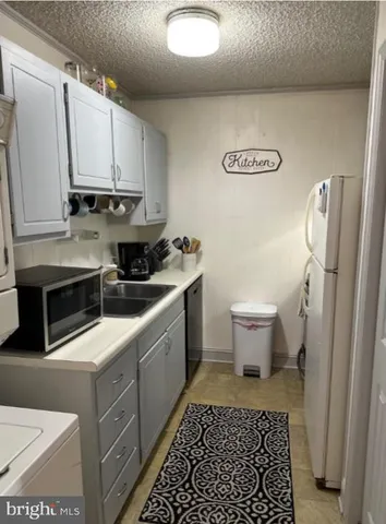 $2,200 | 8908 Rusty Anchor Road, Unit 20501, Ocean City, MD 21842