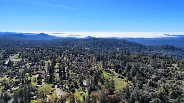 $300,000 | 5201 Tip Top Road, Mariposa, CA 95338