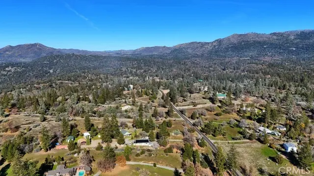 $300,000 | 5201 Tip Top Road, Mariposa, CA 95338