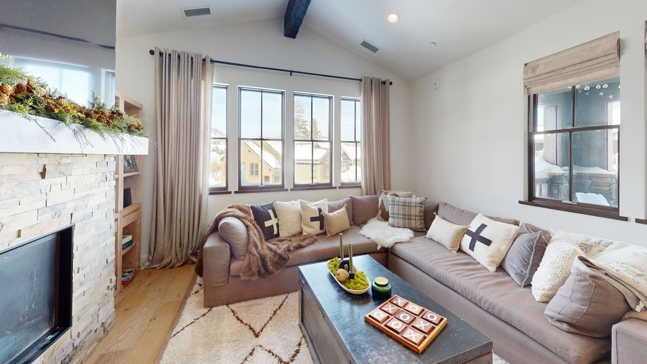 1461 Boulder Creek Road, Unit 1461 Mammoth Lakes, CA 93546 - Photo 2 of 33