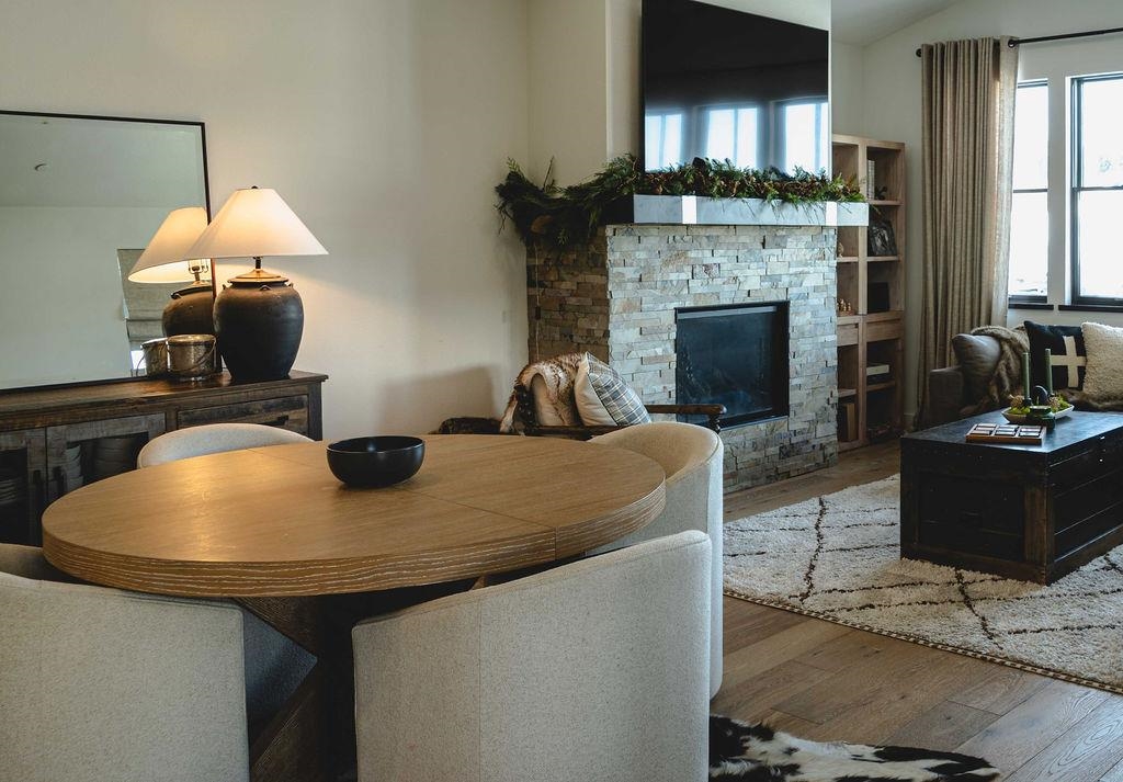 1461 Boulder Creek Road, Unit 1461 Mammoth Lakes, CA 93546 - Photo 4 of 33