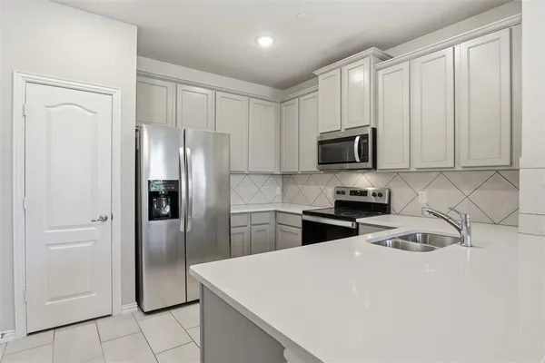 $242,000 | 3549 Cricket Drive, Denton, TX 76207