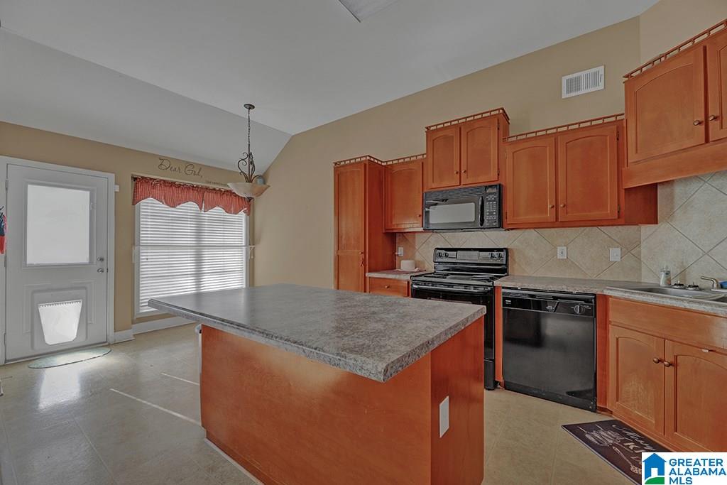 3450 Virginia Circle Bessemer, AL 35022 - Photo 11 of 24