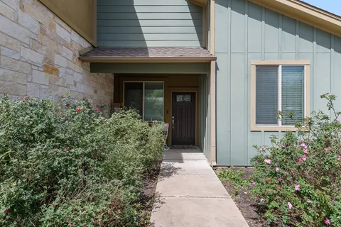 $3,700 | 4408 Banister Lane, Unit B, Austin, TX 78745