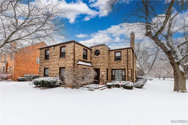 $599,900 | 2810 Main Street, Buffalo, NY 14214