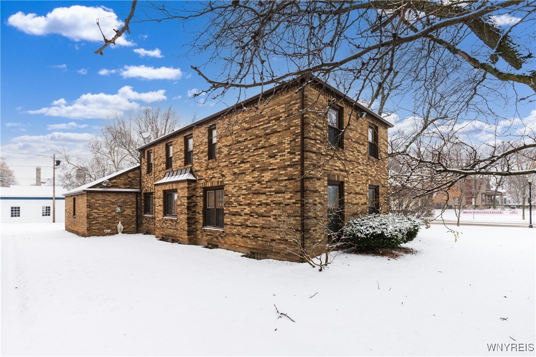 2810 Main Street Buffalo, NY 14214 - Photo 4 of 50