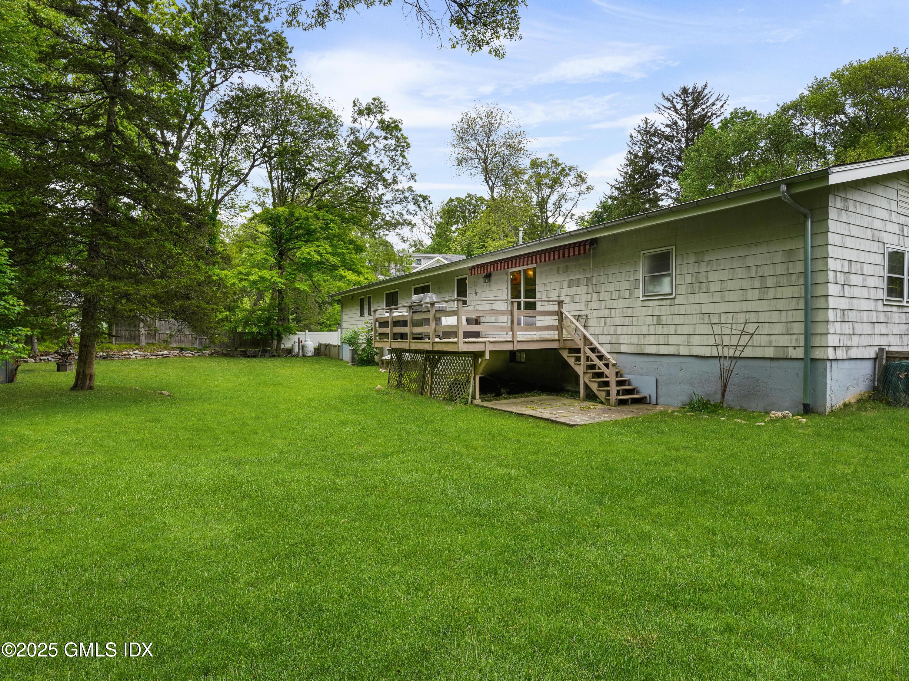 330 Cognewaugh Road Cos Cob, CT 06807 - Photo 17 of 24 Back Yard/Deck