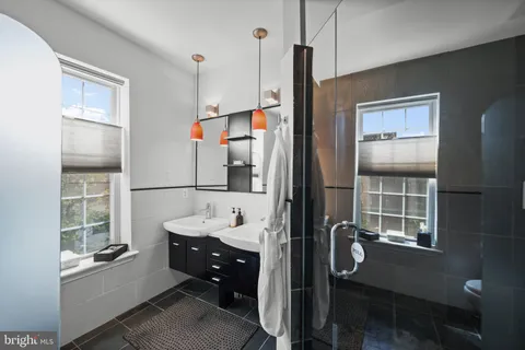 $1,200,000 | 210 South High Street, Baltimore, MD 21202