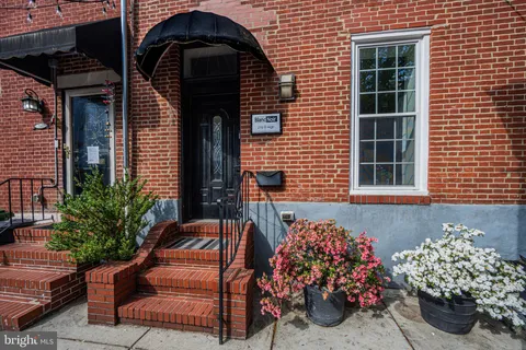 $1,200,000 | 210 South High Street, Baltimore, MD 21202