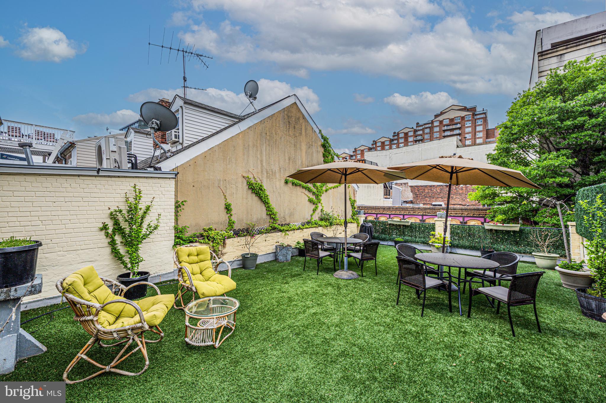 210 South High Street Baltimore, MD 21202 - Photo 51 of 80 Roof Deck