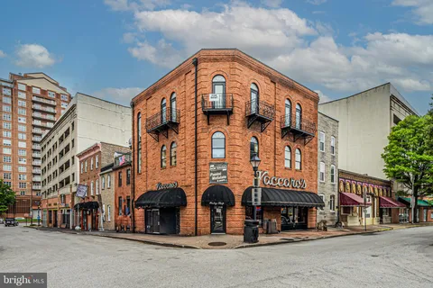 $1,200,000 | 210 South High Street, Baltimore, MD 21202