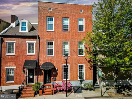$1,200,000 | 210 South High Street, Baltimore, MD 21202