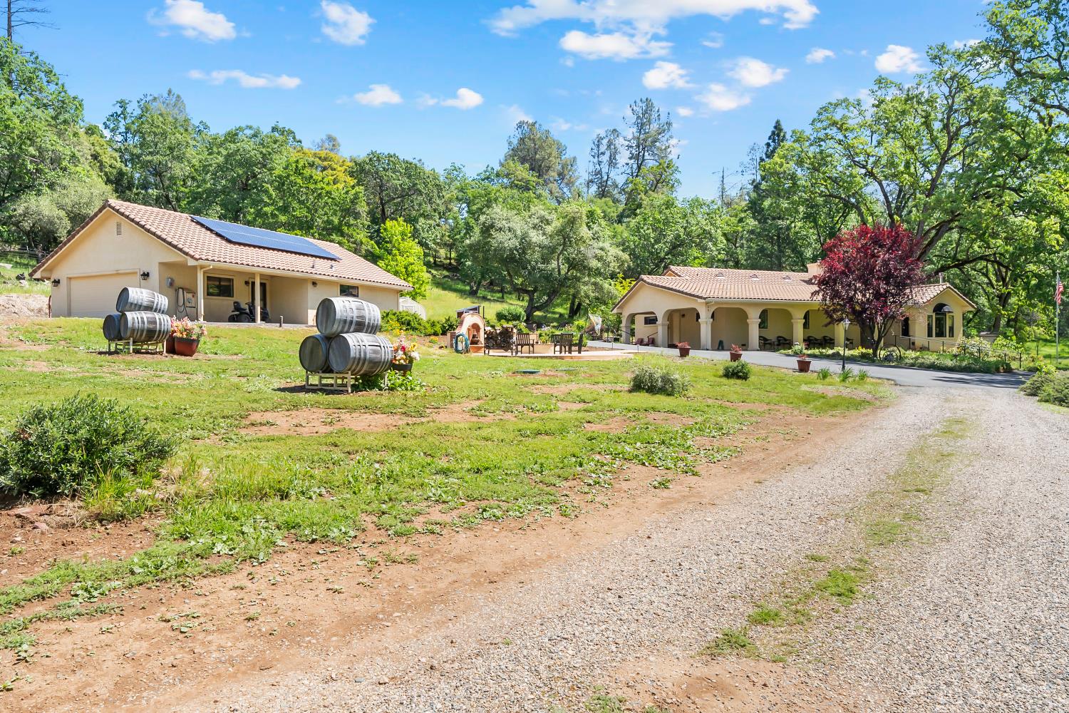 19461 Fiddletown Road Fiddletown, CA 95629 - Photo 46 of 62 a front view of a house with a yard