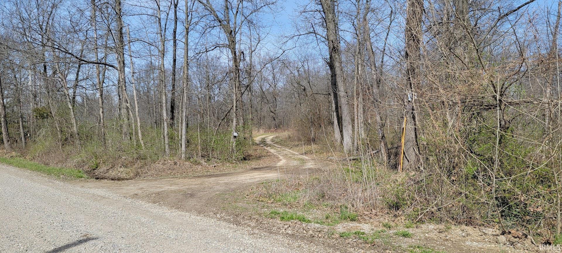 600 Shelburn In 47849 Shelburn, IN 47879 - Photo 5 of 26