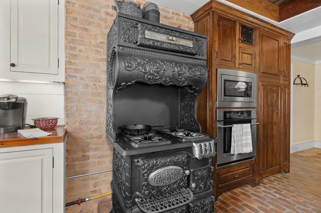 116 Beavers Bend Road Marshall, TX 75672 - Photo 15 of 39 Gallery Image 15