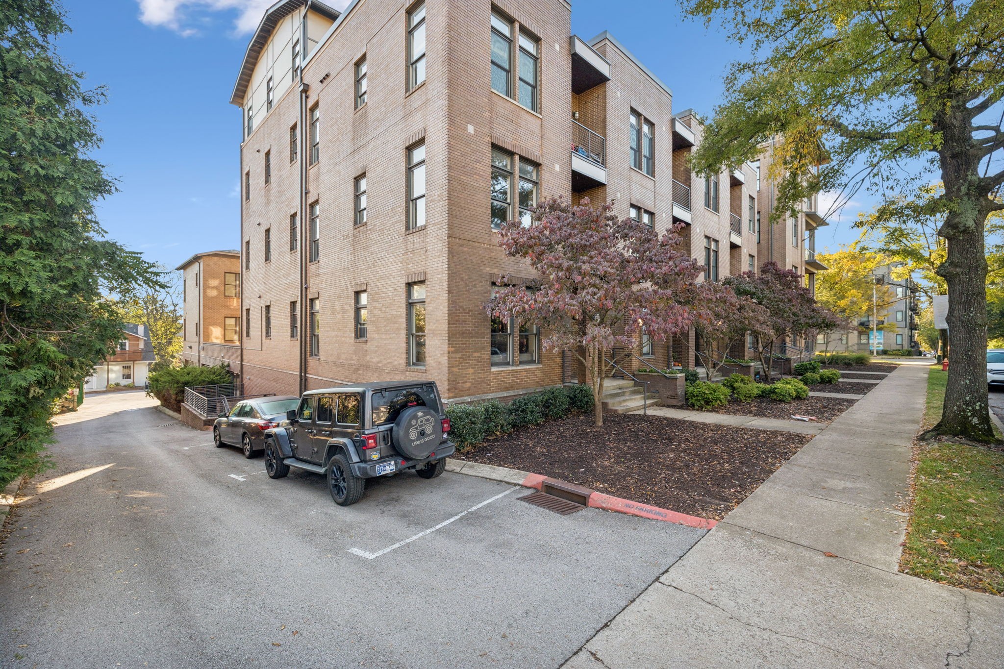 1706 18th Avenue South, Unit 112 Nashville, TN 37212 - Photo 24 of 33