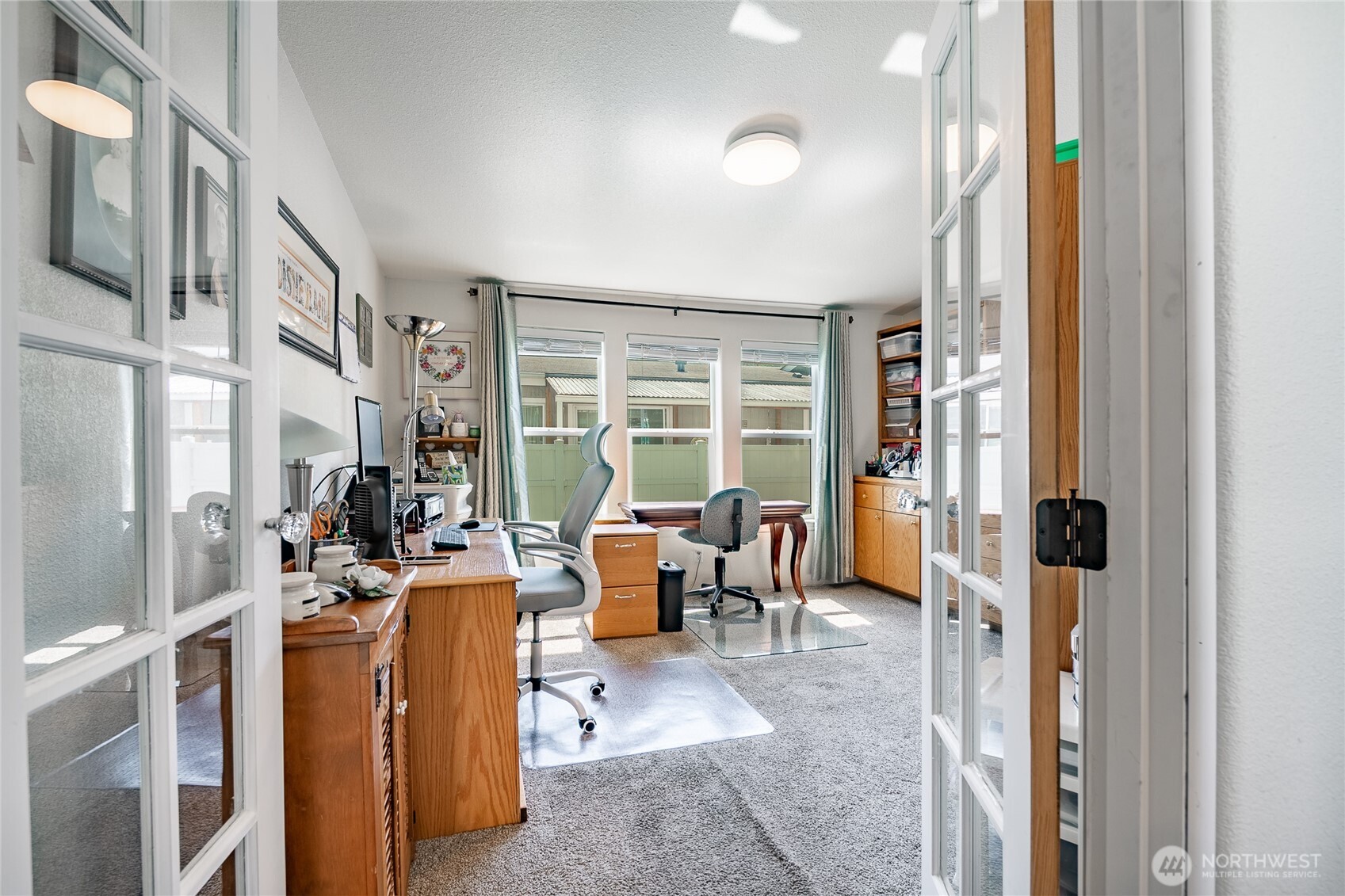 6350 Portal Way, Unit 83 Ferndale, WA 98248 - Photo 15 of 40 a very nice looking room with a large window and furniture