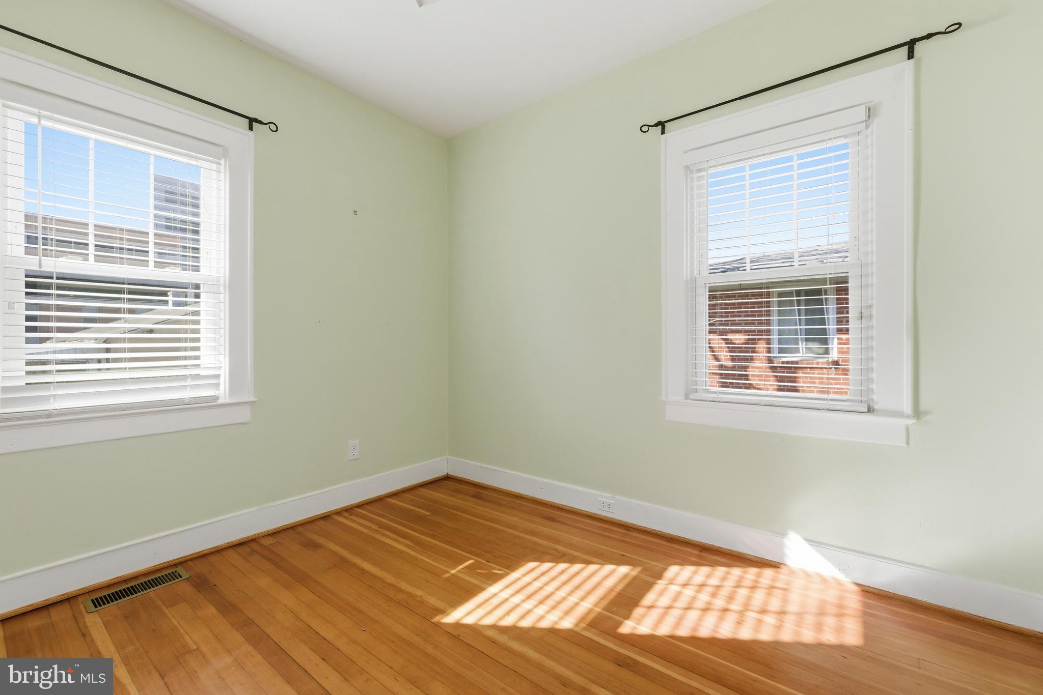 5114 19th Road North, Unit MAIN Arlington, VA 22207 - Photo 10 of 19