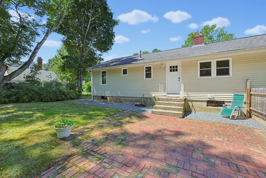 71 Carpenter Road Walpole, MA 02081 - Photo 29 of 30 Gallery Image 29
