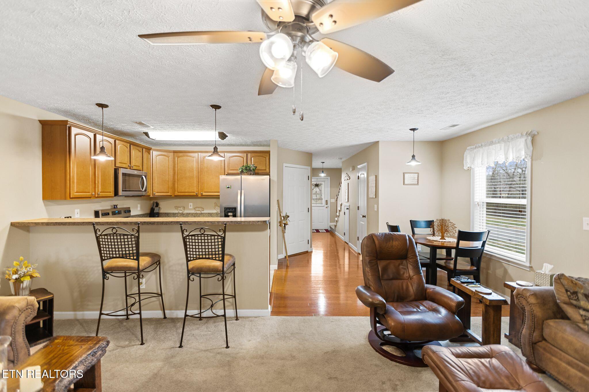 1003 Woullard Way, Unit 1 Sevierville, TN 37876 - Photo 15 of 36 living room3