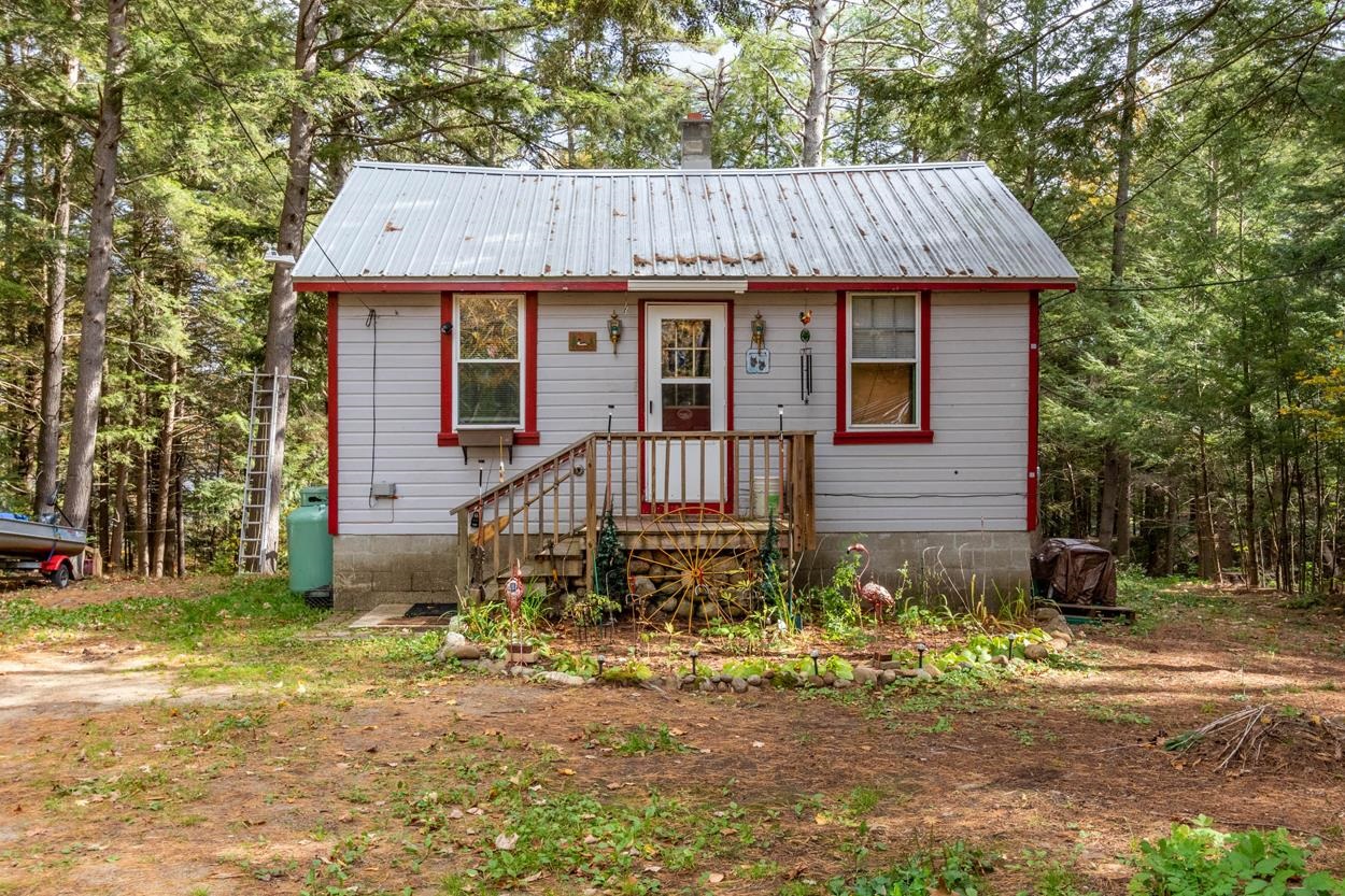 555 Stage Road Sanbornton, NH 03269 - Photo 3 of 39 Gallery Image 3