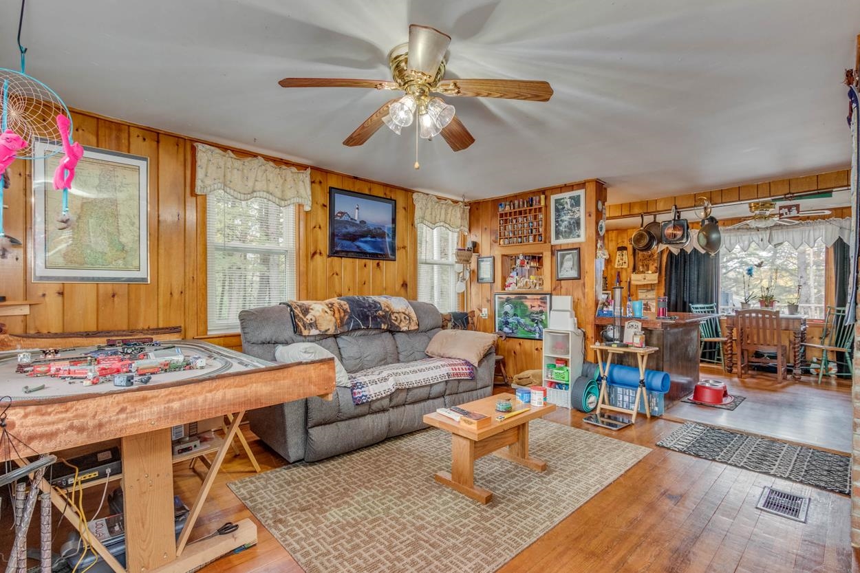 555 Stage Road Sanbornton, NH 03269 - Photo 7 of 39 Gallery Image 7