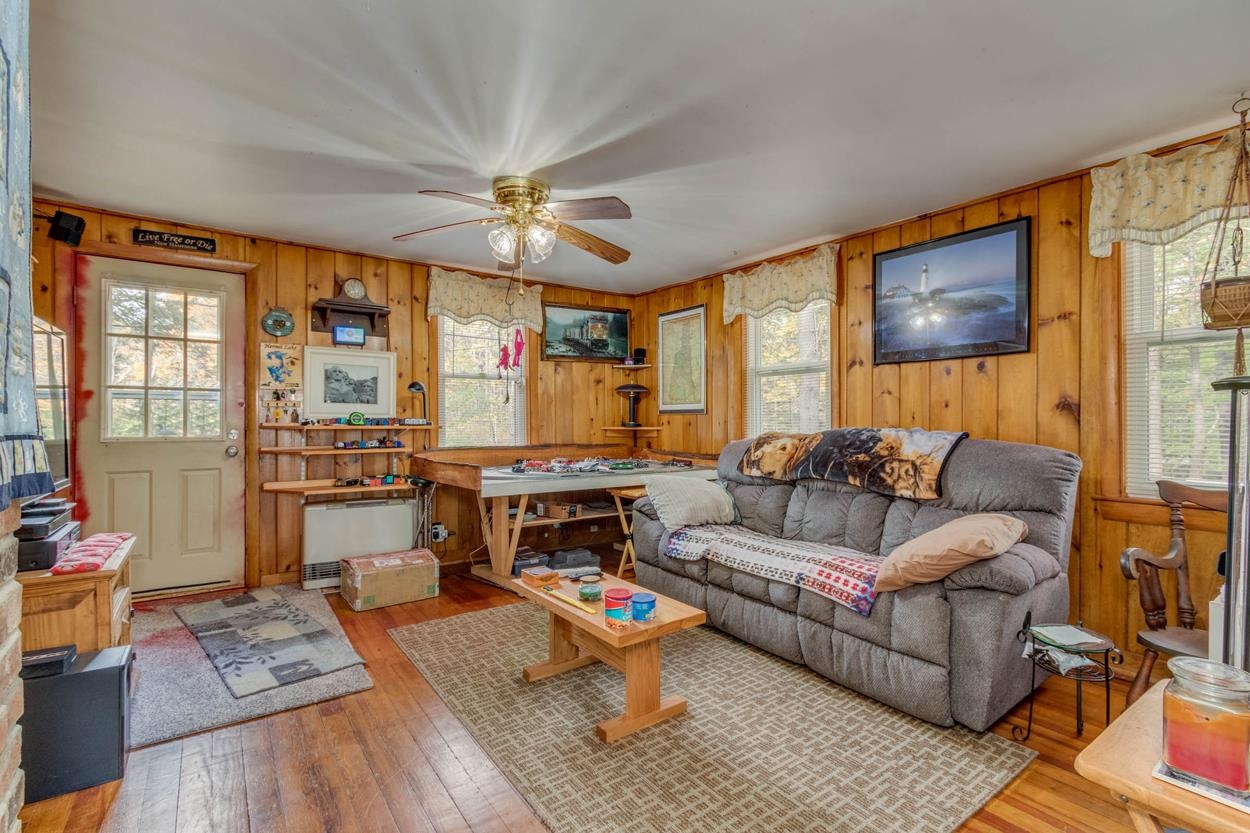 555 Stage Road Sanbornton, NH 03269 - Photo 9 of 39 Gallery Image 9
