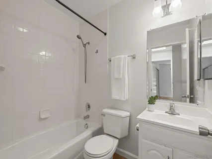 $975,000 | 3250 Via Marin, Unit 4, La Jolla, CA 92037