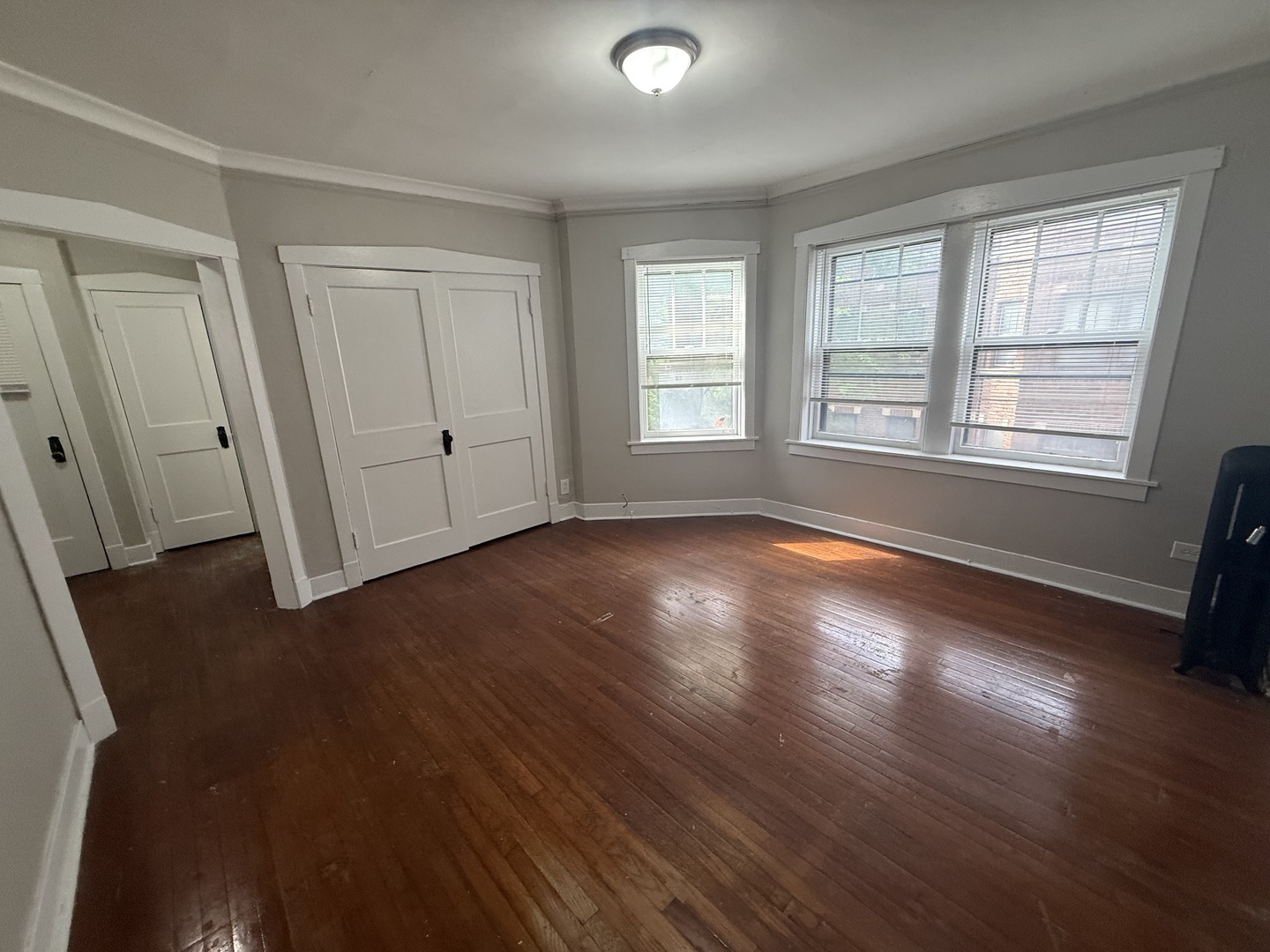 106 Lincoln Avenue, Unit 2W Riverside, IL 60546 - Photo 2 of 12