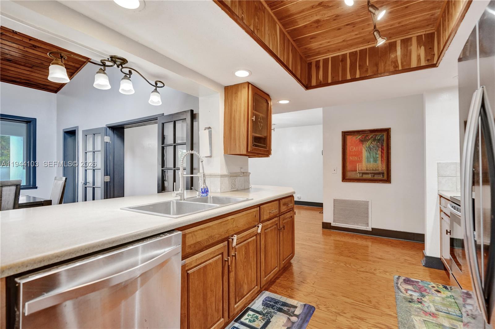 5380 Southwest 8th Court Plantation, FL 33317 - Photo 14 of 70