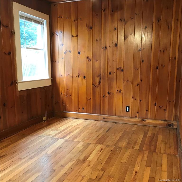 209 Edgewood Road Asheville, NC 28804 - Photo 7 of 8 Gallery Image 7