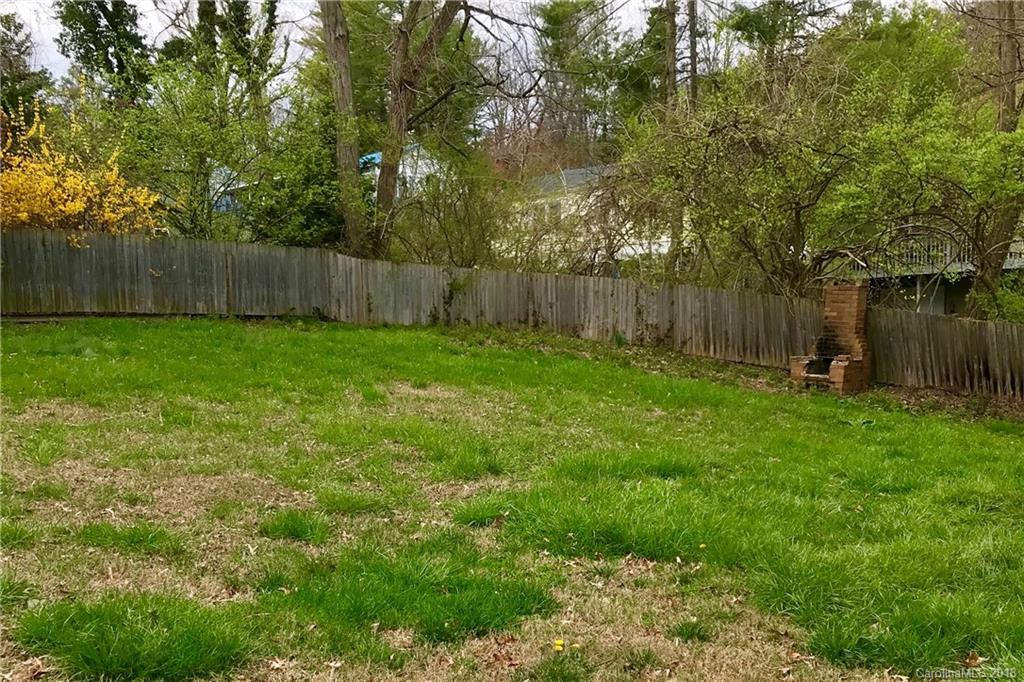 209 Edgewood Road Asheville, NC 28804 - Photo 8 of 8 Gallery Image 8