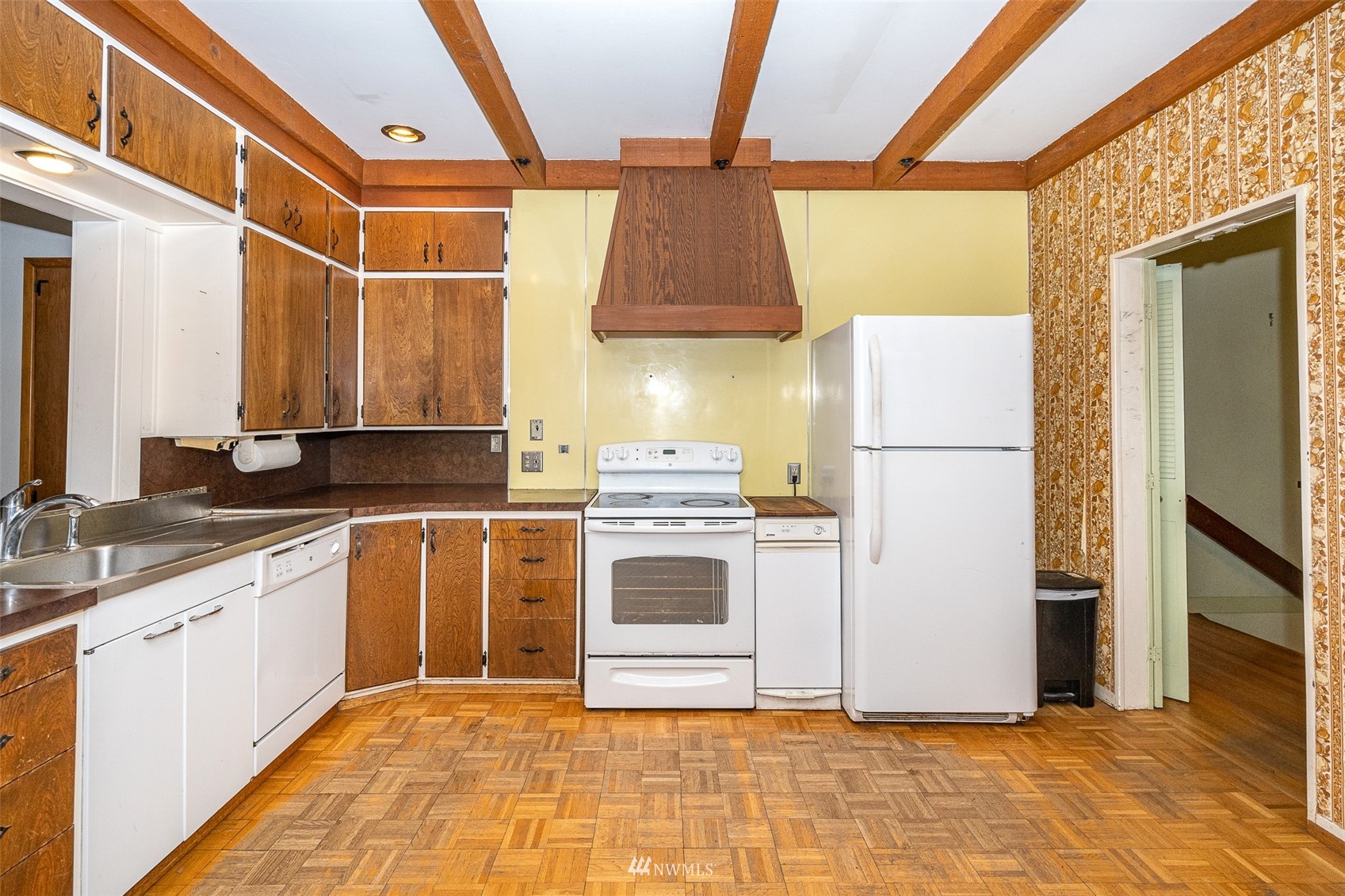 1701 Seminary Hill Road Centralia, WA 98531 - Photo 4 of 40 Gallery Image 4