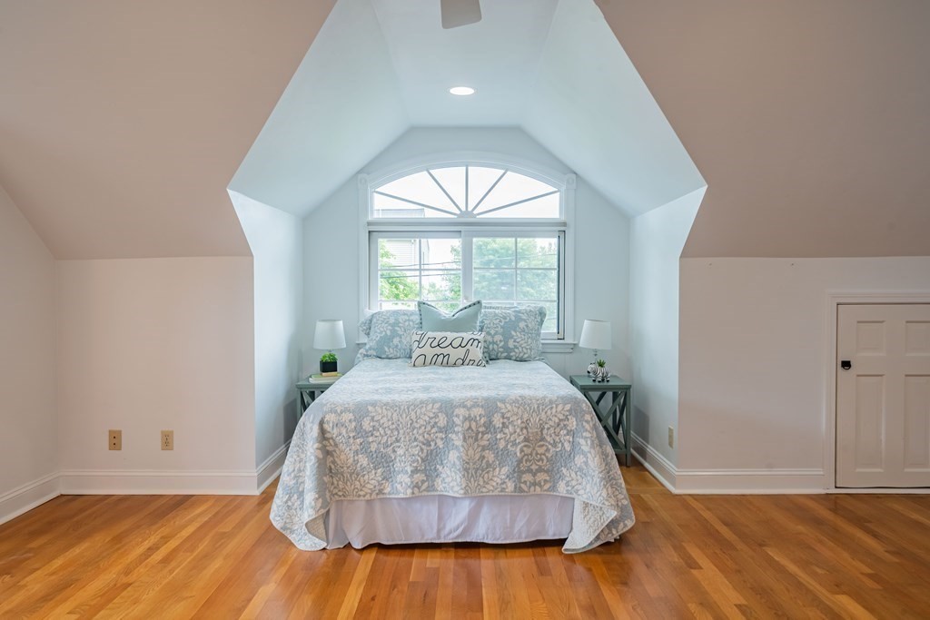 61 Richfield Road Arlington, MA 02474 - Photo 26 of 41 Gallery Image 26