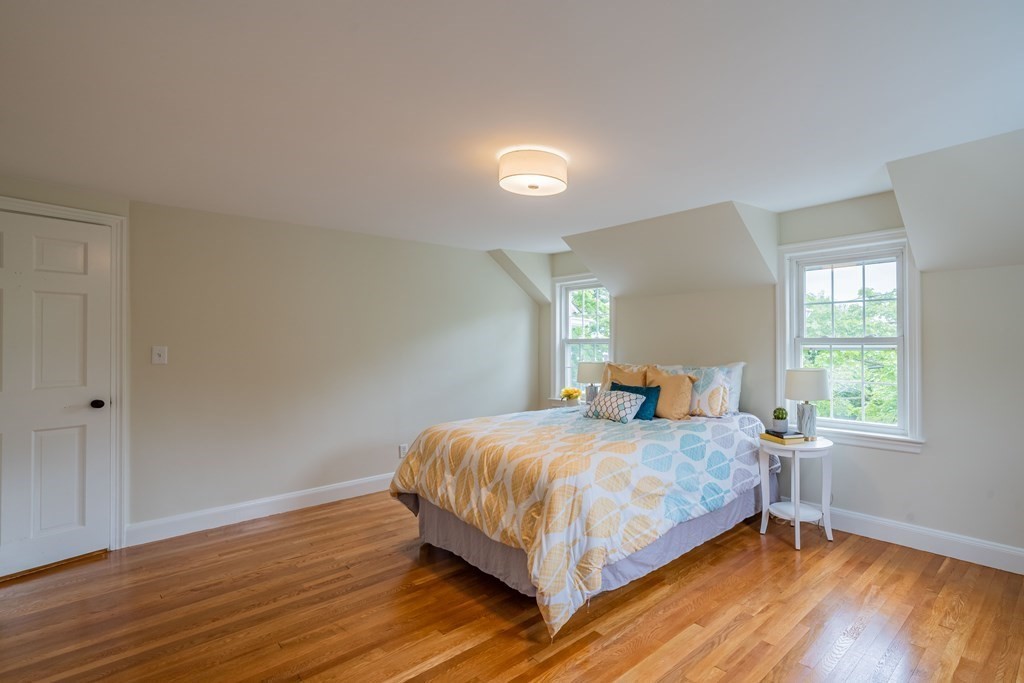 61 Richfield Road Arlington, MA 02474 - Photo 33 of 41 Gallery Image 33