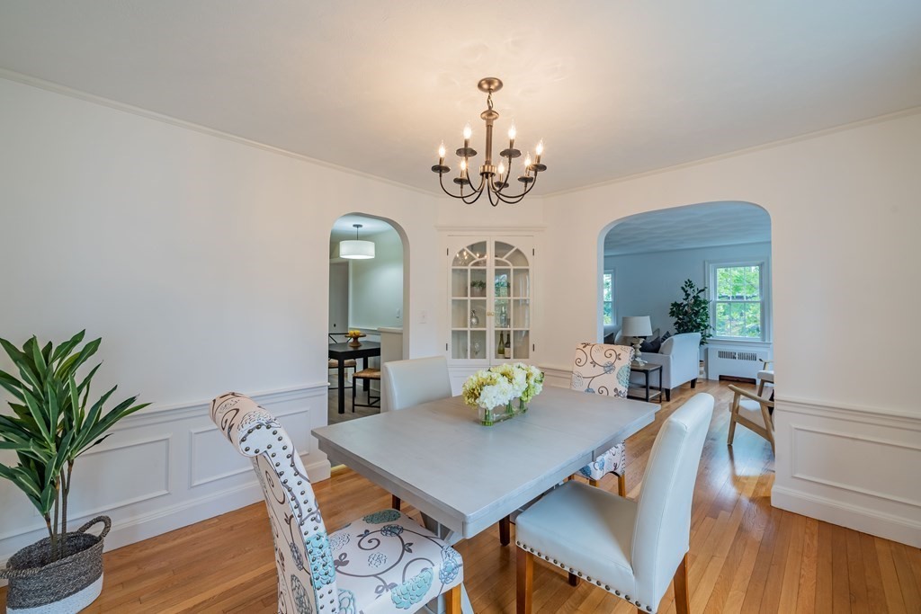 61 Richfield Road Arlington, MA 02474 - Photo 9 of 41 Gallery Image 9