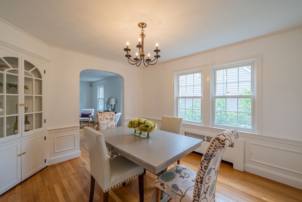 61 Richfield Road Arlington, MA 02474 - Photo 10 of 41 Gallery Image 10