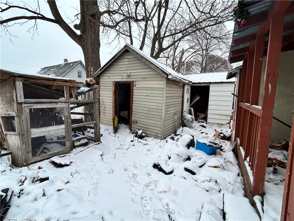 362 Wilkins Street Rochester, NY 14621 - Photo 5 of 35