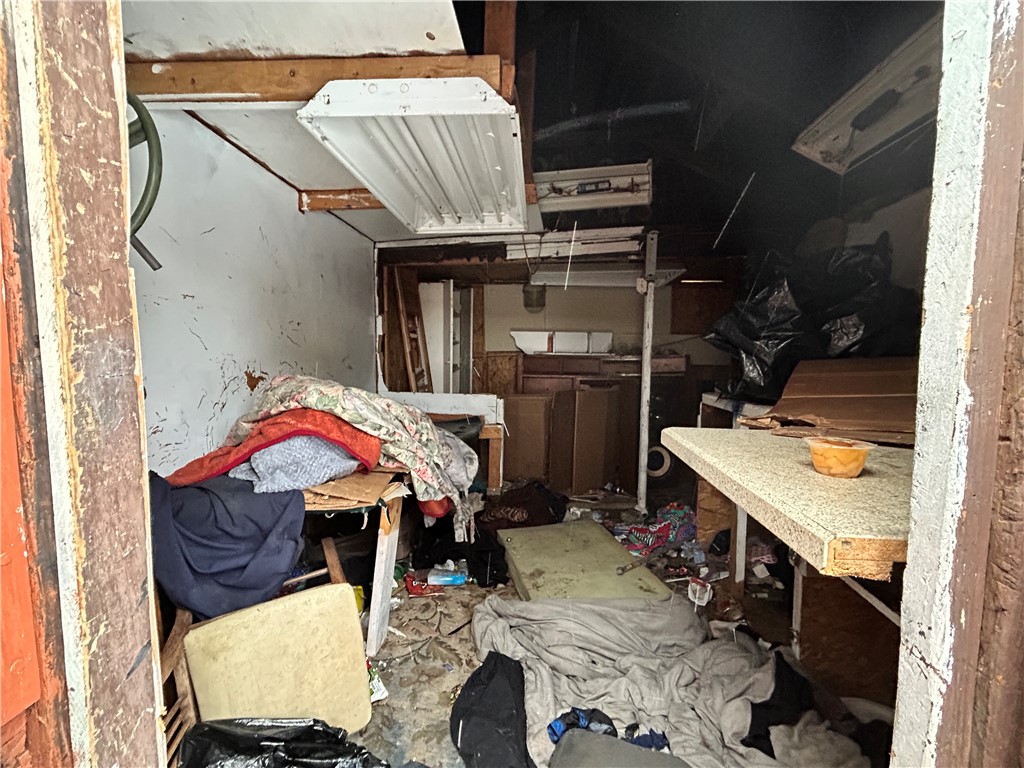 362 Wilkins Street Rochester, NY 14621 - Photo 8 of 35