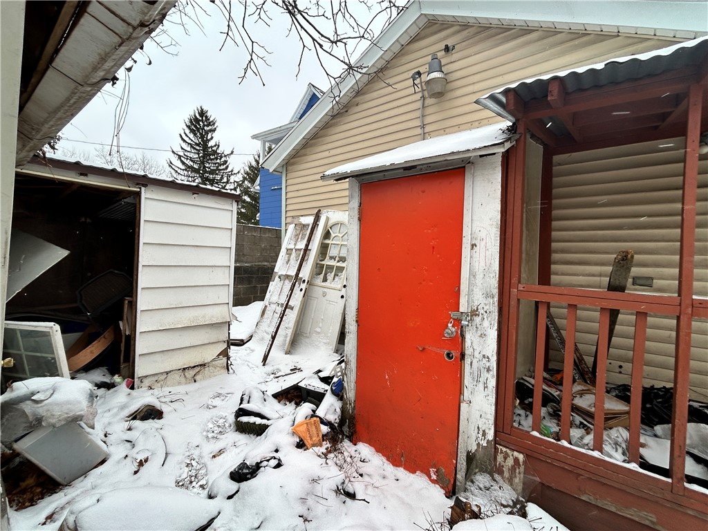 362 Wilkins Street Rochester, NY 14621 - Photo 9 of 35