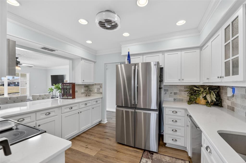 108 Whitetail Court Sun City Center, FL 33573 - Photo 12 of 44 Gallery Image 12