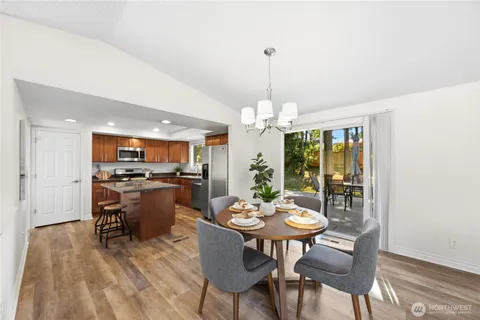 $1,275,000 | 6215 122nd Avenue Southeast, Bellevue, WA 98006