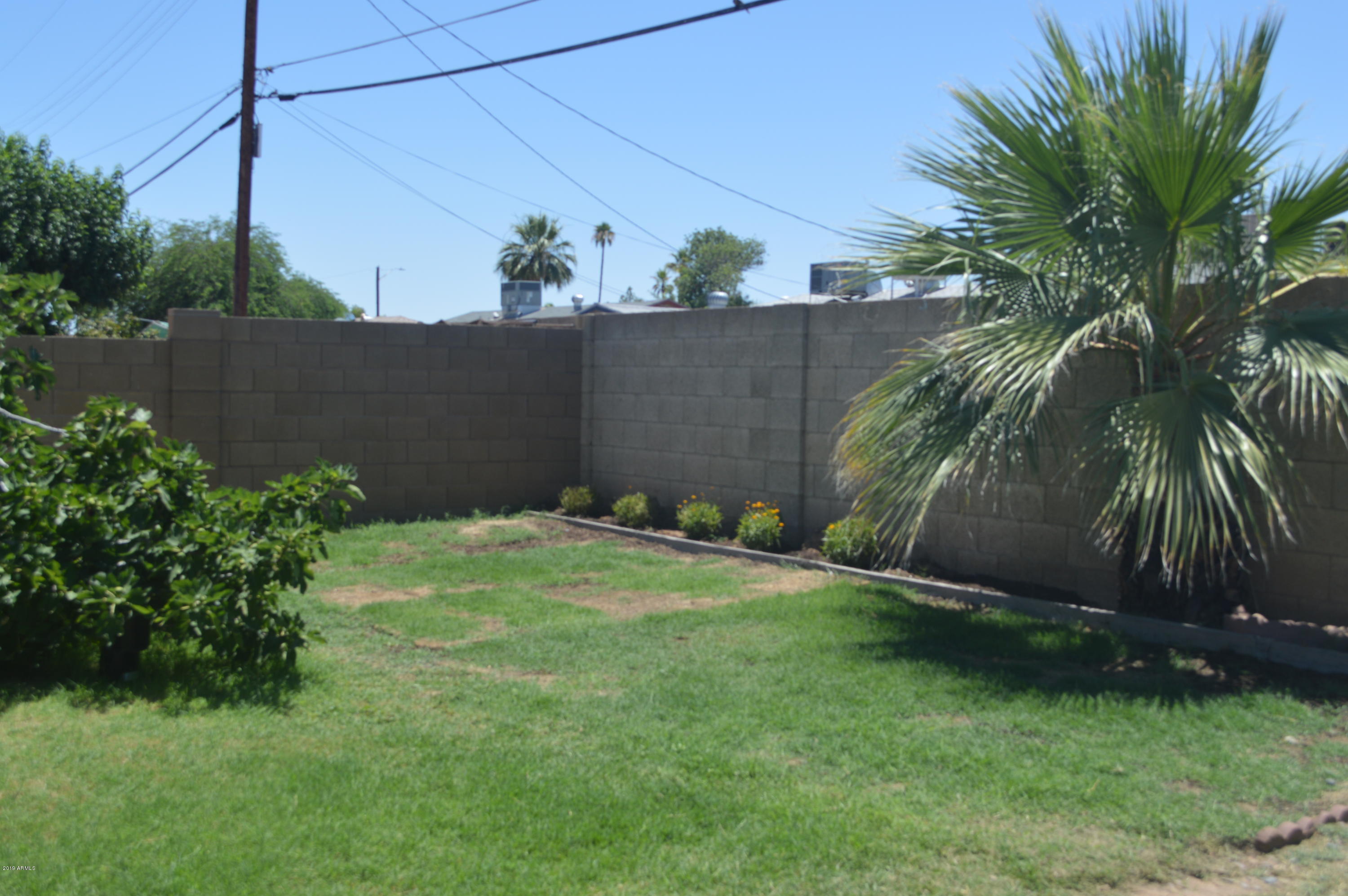 2511 West Greenway Road Tempe, AZ 85282 - Photo 5 of 5 DSC_0078